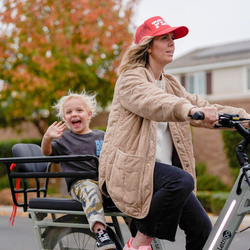 Minivan SE: Electric Cargo Bikes Worth Buying in the United States